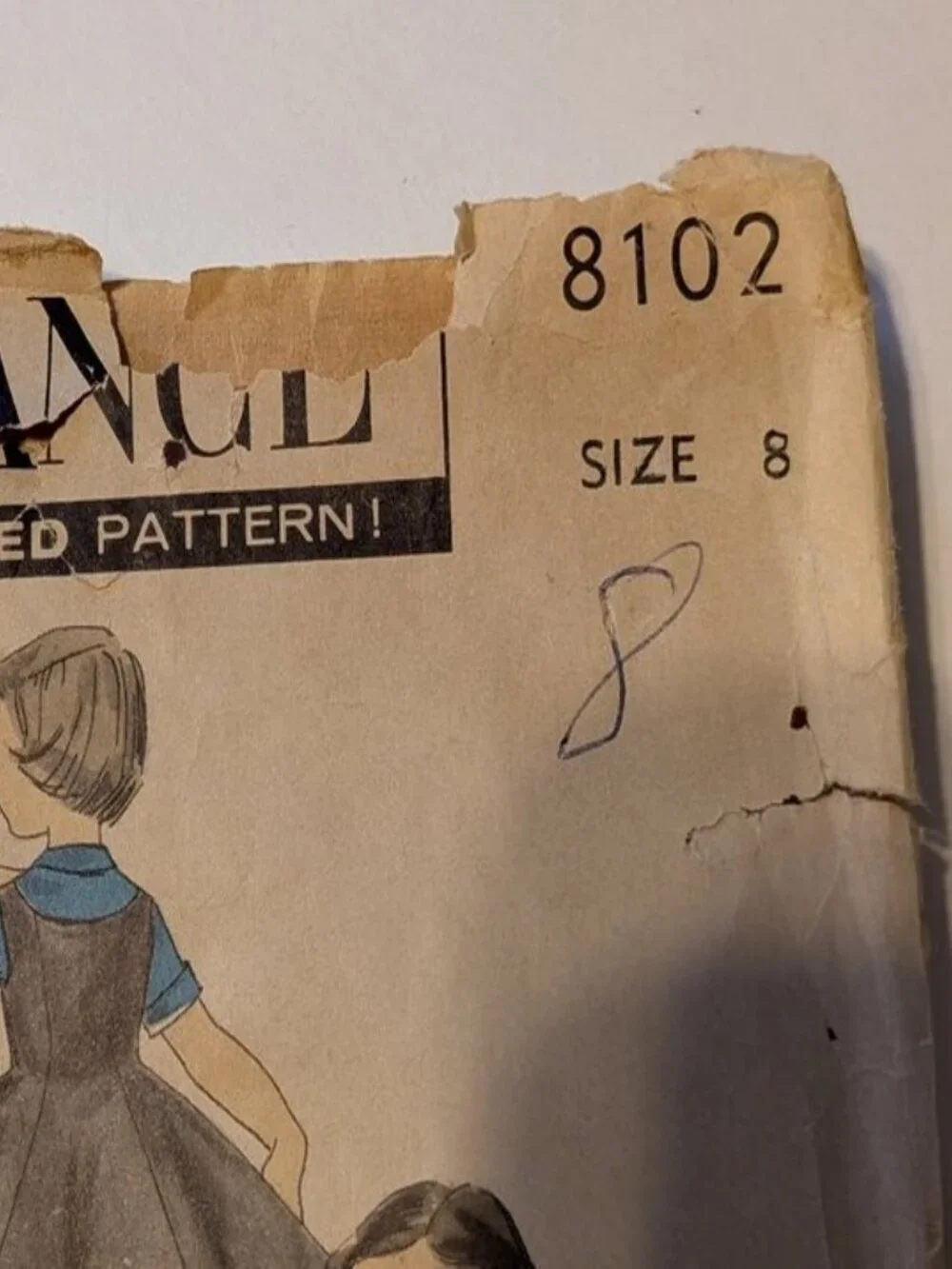 Advance 8102 dress & shirt sewing pattern